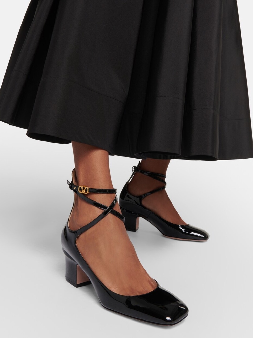 Valentino Garavani Black Tan-Go 60 Patent Leather Pumps